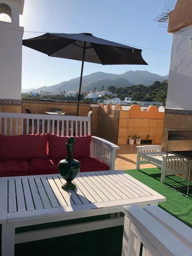 Apartamentos Cantarero Maro Nerja